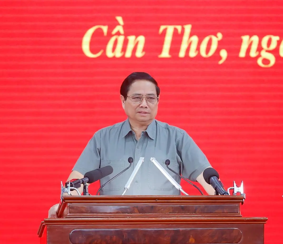 Thủ tướng yêu cầu bàn làm không bàn lùi