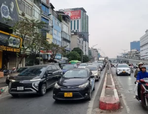 Đẩy lùi lãng phí trong giao thông, bắt đầu từ đâu? (Bài 1): Làm 10 đồng, “nướng” 3 đồng vào ùn tắc