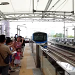 Khách đi metro gấp 5 lần dự kiến, mong có sự chia sẻ với quy định đi tàu